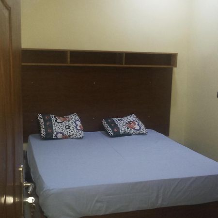 Residence Lynda Prestige Ouagadougou Kamer foto